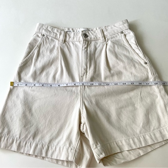 MANGO Regina Pleat Front High Rise Cotton Denim Short Cream - Picture 13 of 15